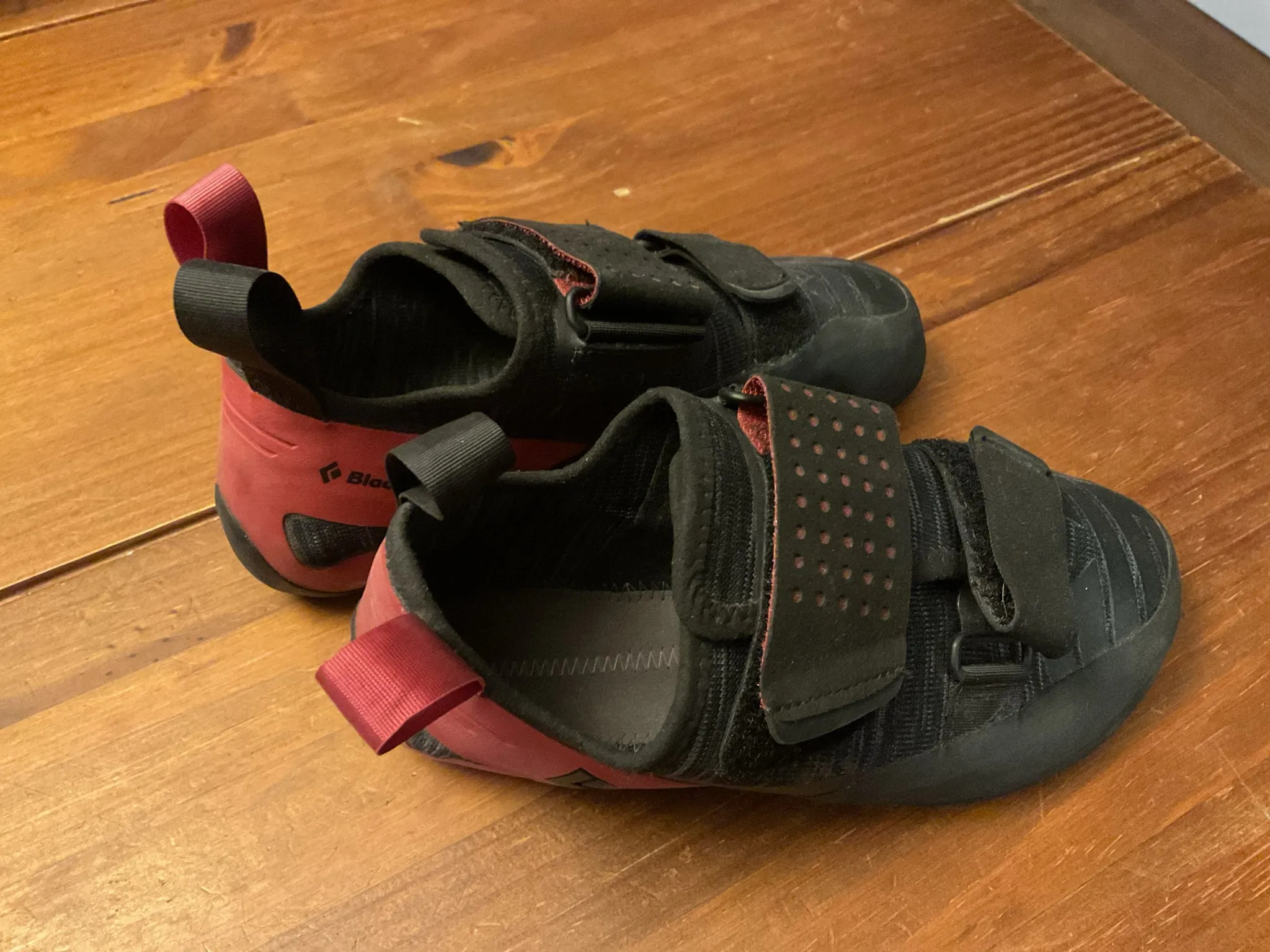 Black Diamond Zone Climbing Shoes Men's 8.5 / Women's 9.5