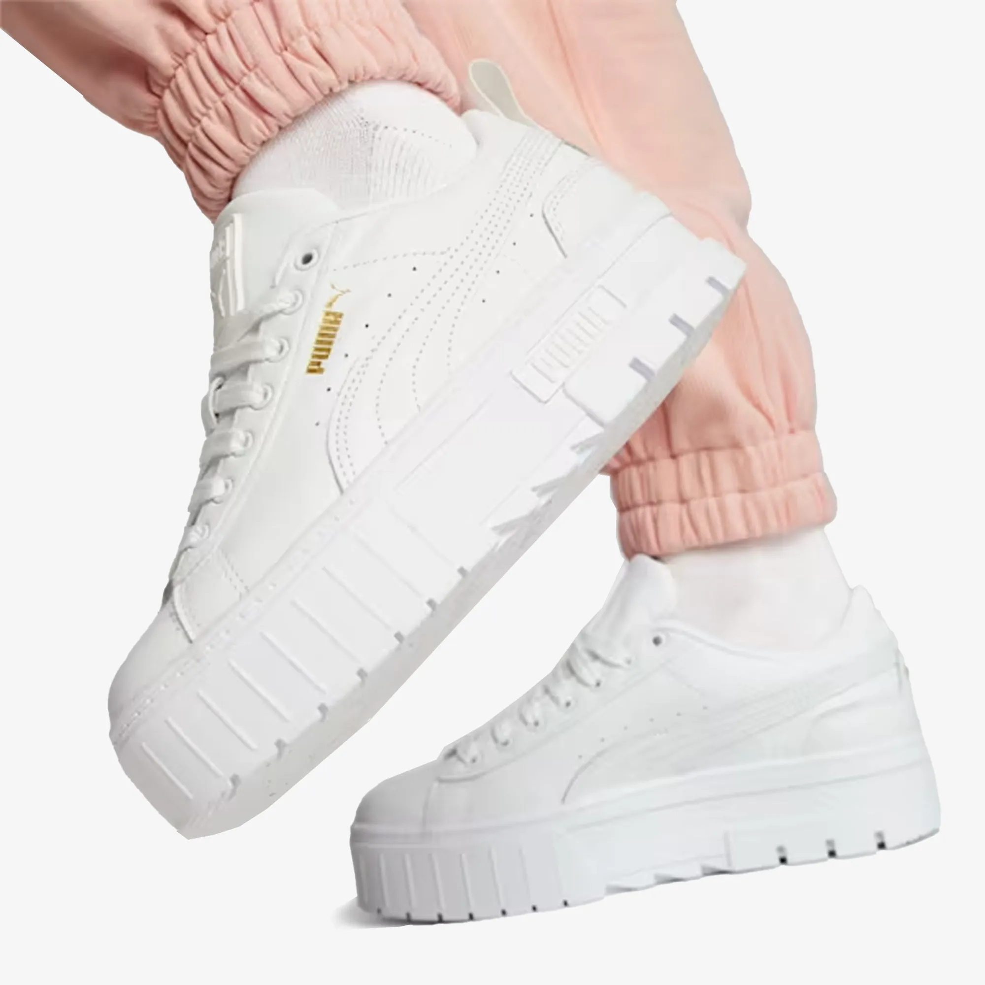 PUMA | WMN'S MAYZE CLASSIC { WHITE